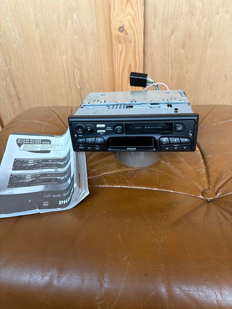 Philips RC 239 autoradio cassette oldtimer radio vintage, Auto diversen, Ophalen of Verzenden, Zo goed als nieuw