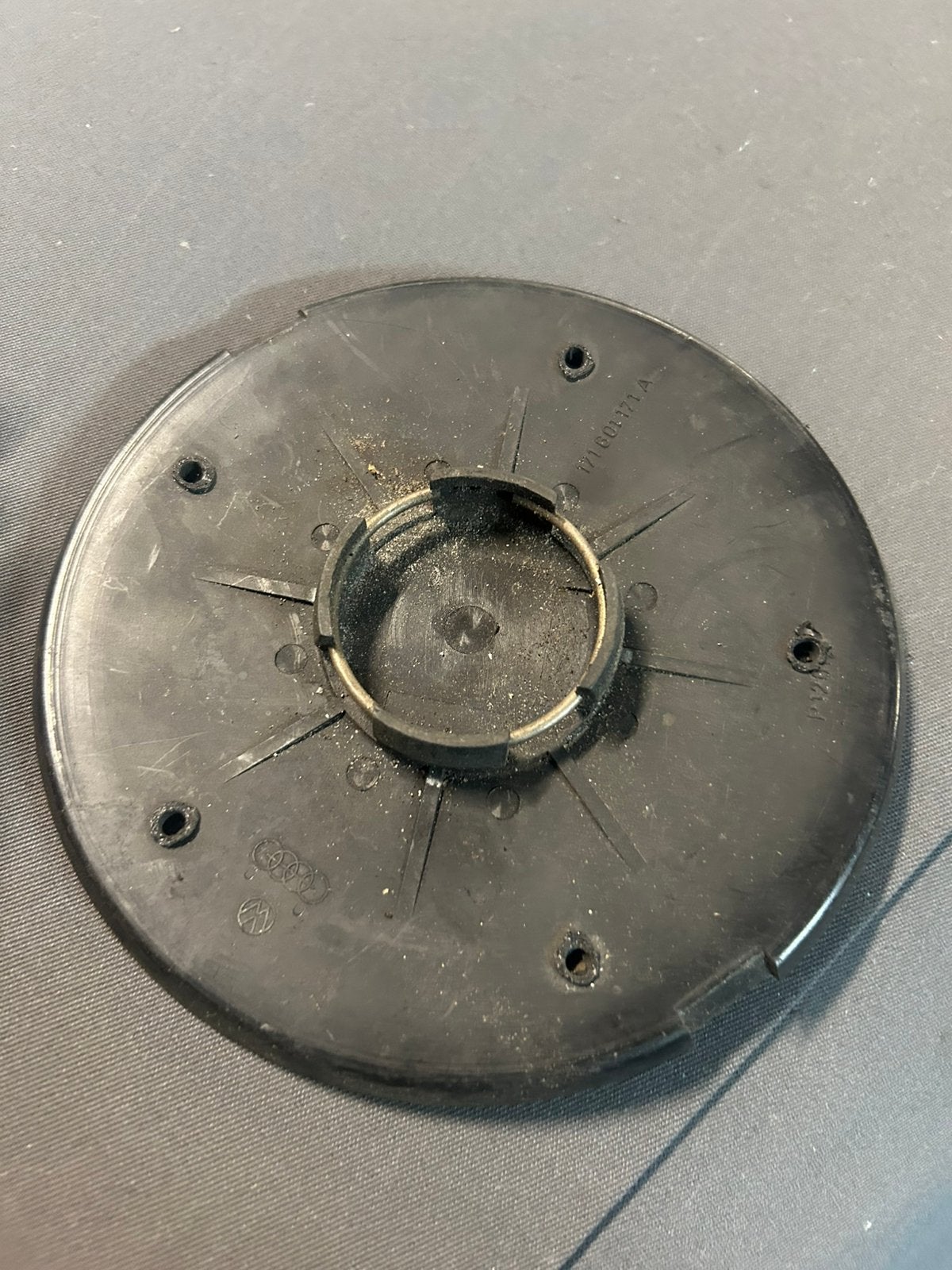 Golf 1 gti pirelli naafdeksel, Ophalen of Verzenden, Gebruikt, Volkswagen