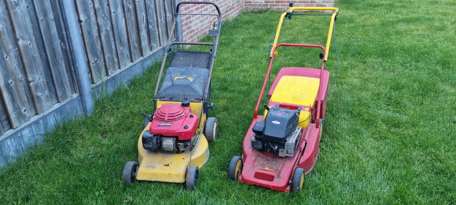 Honda en wolfgarden benzine loopmaaier voor de handige harry, Ophalen, Cirkelmaaier, Gebruikt, Castelgarden Honda Stiga