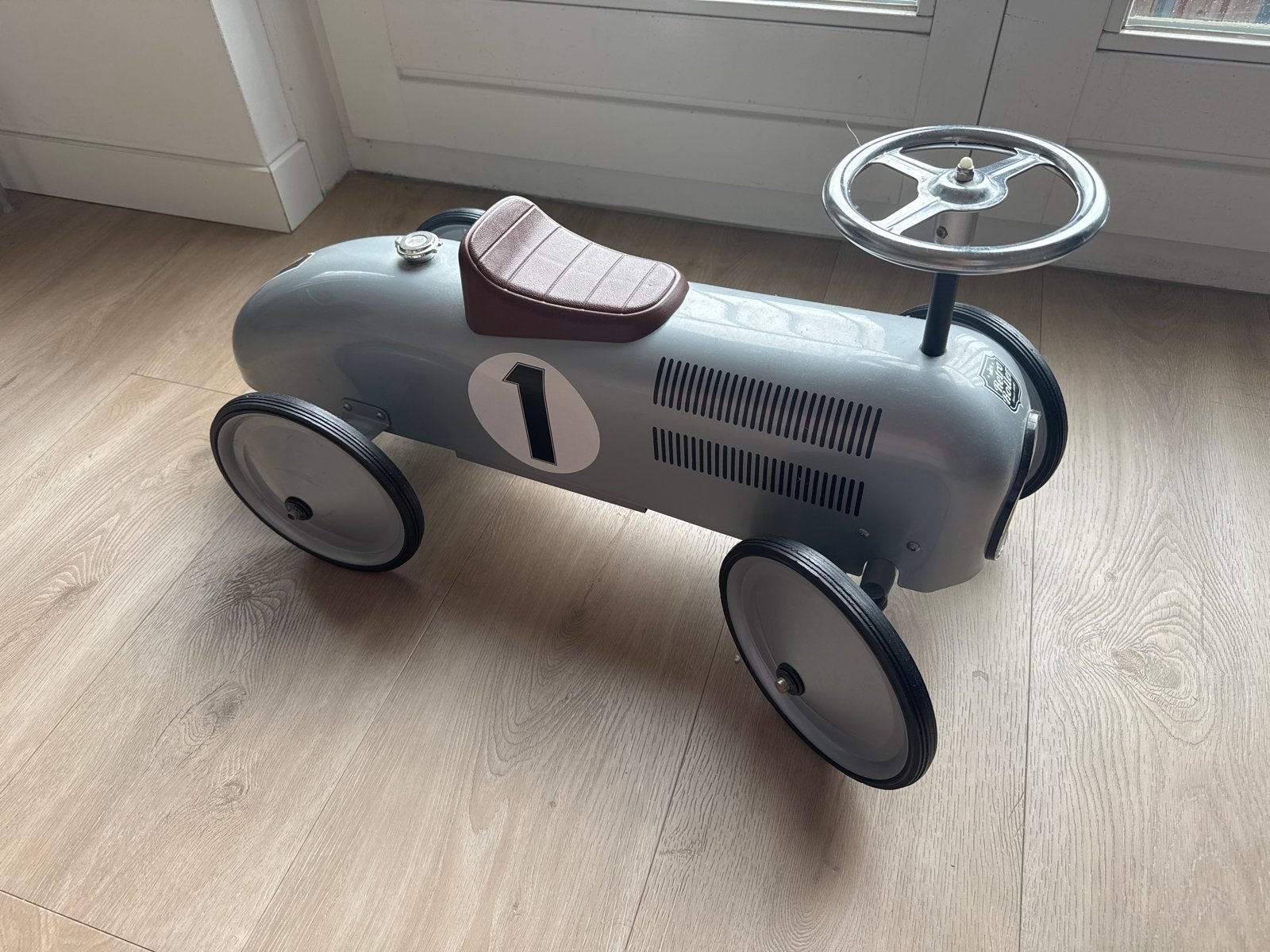 Loopauto - Grijs met nummer 1, Ophalen, Zo goed als nieuw, Loopvoertuig