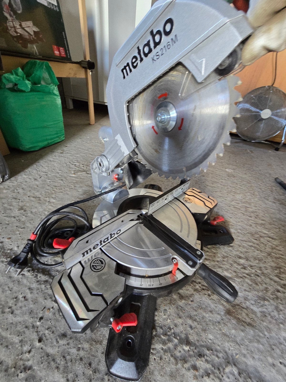 Metabo afkortzaag, Doe-het-zelf en Verbouw, Gereedschap | Zaagmachines, Decoupeerzaag, Ophalen of Verzenden, Zo goed als nieuw