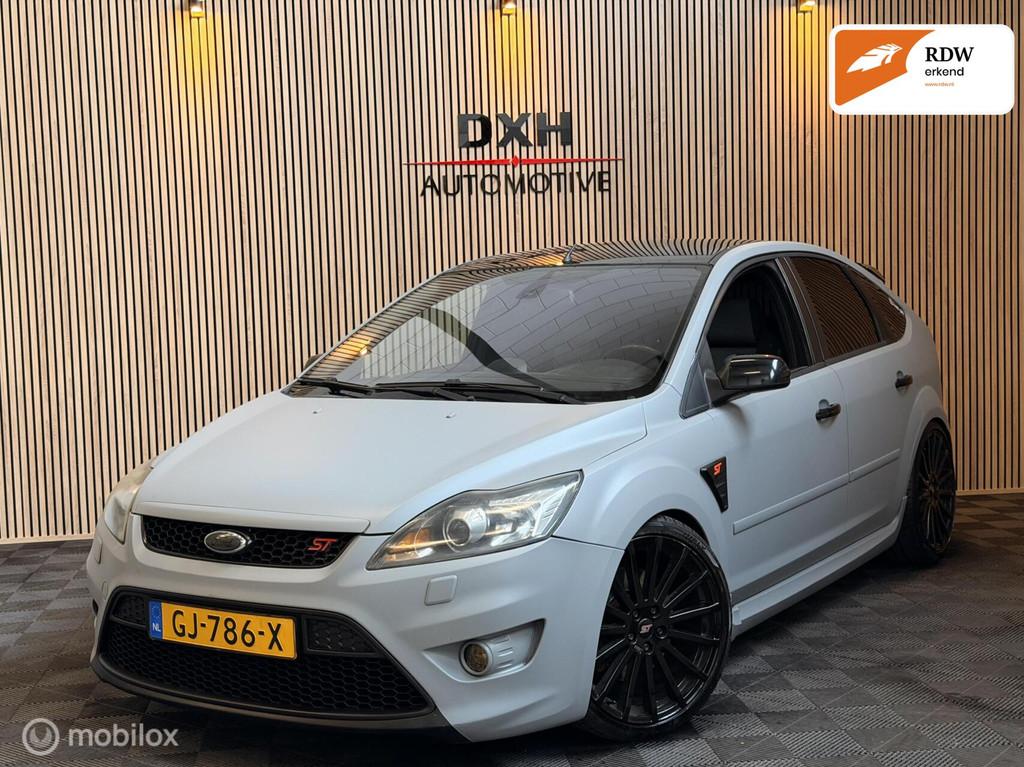 Ford Focus 2.5 ST Facelift RS-Look APK-5/2027 5Deurs XENON, Auto's, Ford, Stof, Gebruikt, Zwart, 1337 kg