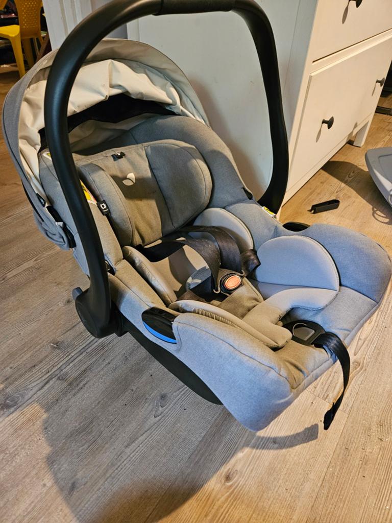 Joie i-Gemm 2 autostoel + isofix bases, Overige merken, Verstelbare rugleuning, Ophalen of Verzenden, 0 t/m 13 kg
