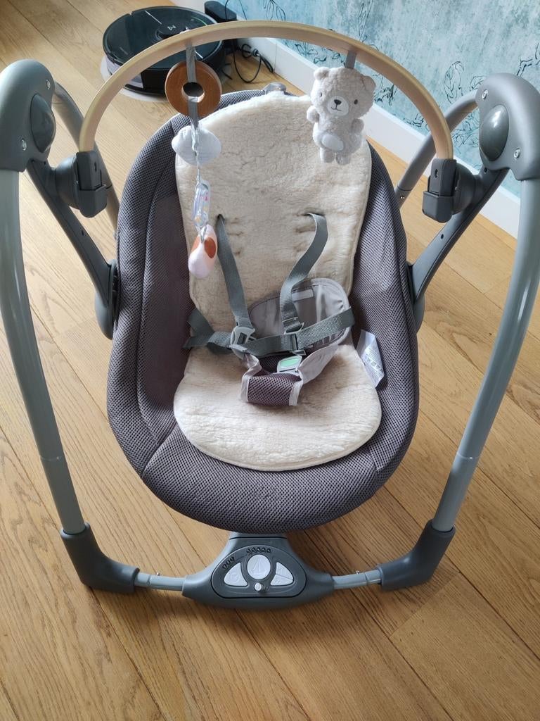 Ingenuity Swing 'n Go Schommelstoel USB/Batterij 0M-9M, Kinderen en Baby's, Wipstoeltjes, Zo goed als nieuw, Schommelstoel, Overige merken