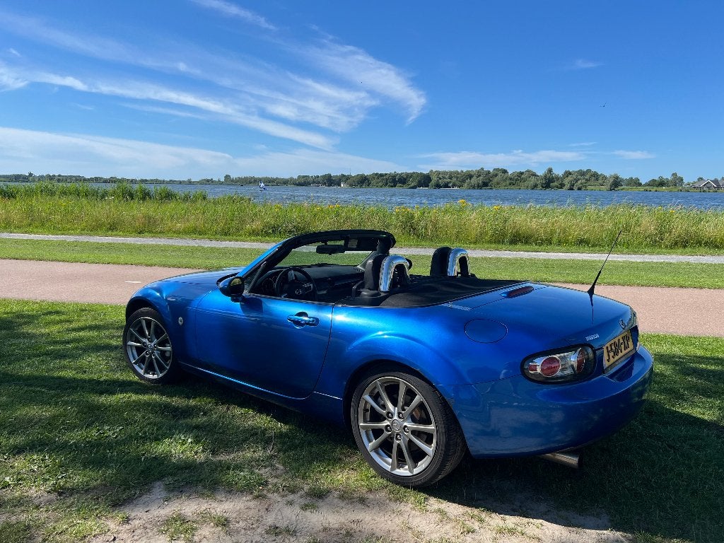Mazda MX-5 1.8 Touring 2006 Blauw - Cabrio - Nette Hardtop, Auto's, Achterwielaandrijving, Zwart, 4 cilinders, Cabriolet