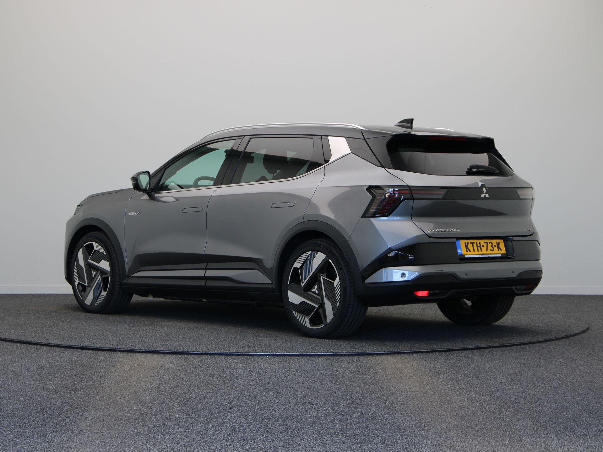 Mitsubishi Eclipse Cross Instyle 87 kWh | 20" LMV | Lederen, Auto's, Verwarmde buitenspiegels, Eclipse Cross, 218 pk, 1801 kg
