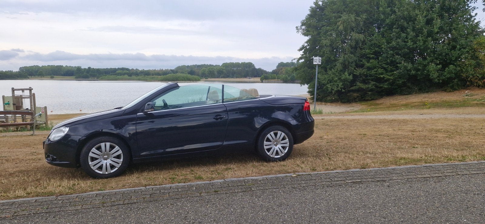 Volkswagen Eos 2.0 16V FSI 110KW 2007 Zwart, Auto's, Voorwielaandrijving, 4 cilinders, 4 stoelen, Zwart