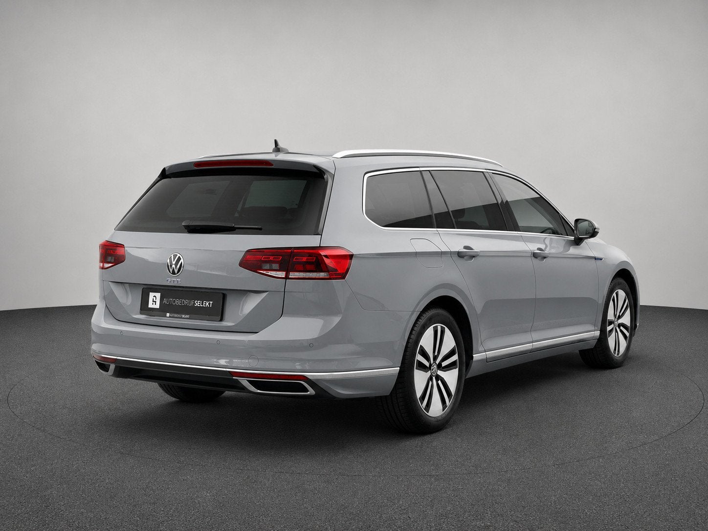 Volkswagen Passat Variant 1.4 TSI PHEV GTE | Trekhaak | Came, Gebruikt, 4 cilinders, Met garantie (alle), Automatische klimaatregeling