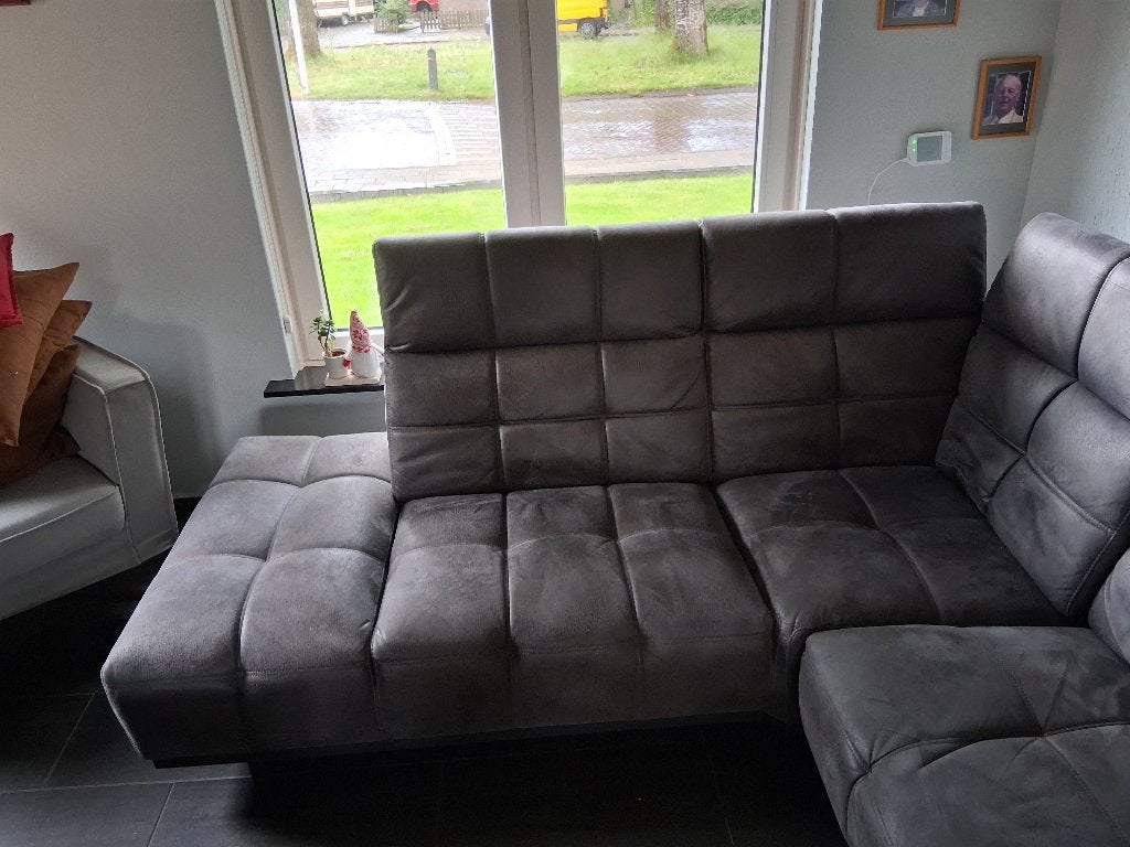 Hoekbank (antraciet) met hocker, Ophalen, Gebruikt, Hoekbank, 75 tot 100 cm