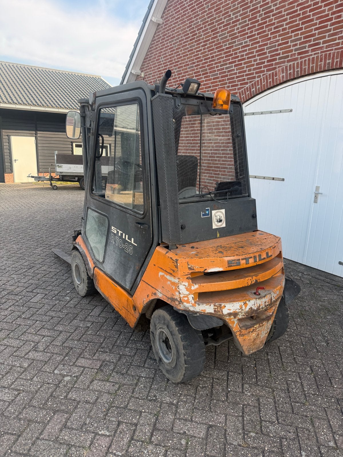 Still R70-25 Diesel Heftruck tripelmast freelift, Zakelijke goederen, Machines en Bouw | Heftrucks en Intern transport, 2000 tot 3000 kg