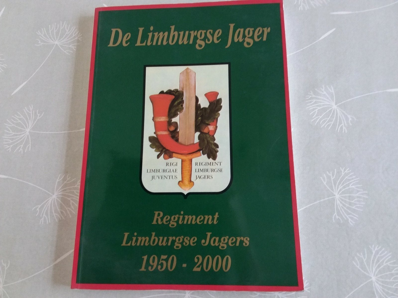 Limburgse jagers, Ophalen of Verzenden, Landmacht, Nederland, Boek of Tijdschrift