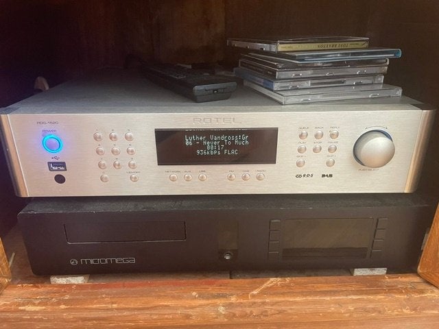 Rotel RDG-1520 netwerkstreamer internet tuner, Ophalen, Zo goed als nieuw, Analoog
