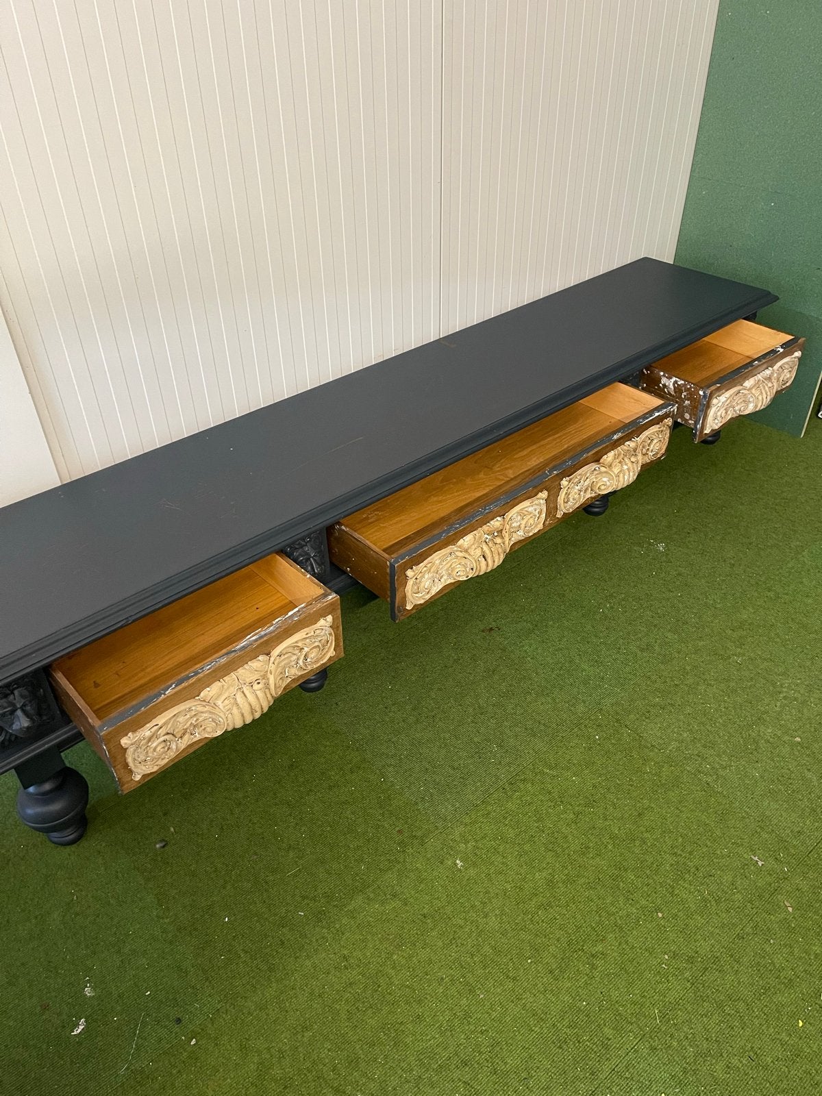 Gratis op te halen: Dressoir 2,5 meter breed, Ophalen, Gebruikt, 25 tot 50 cm, 200 cm of meer
