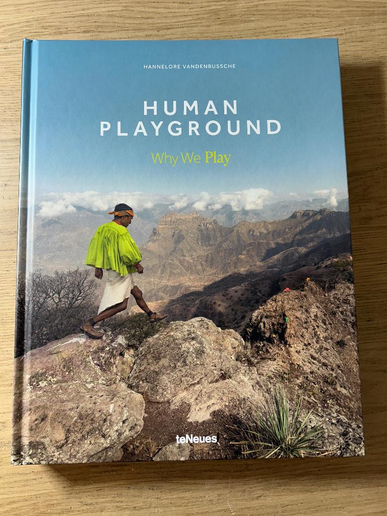 Human Playground | Hannelore Vandenbussche, Boeken, Kunst en Cultuur | Fotografie en Design, Ophalen of Verzenden, Nieuw, Overige onderwerpen