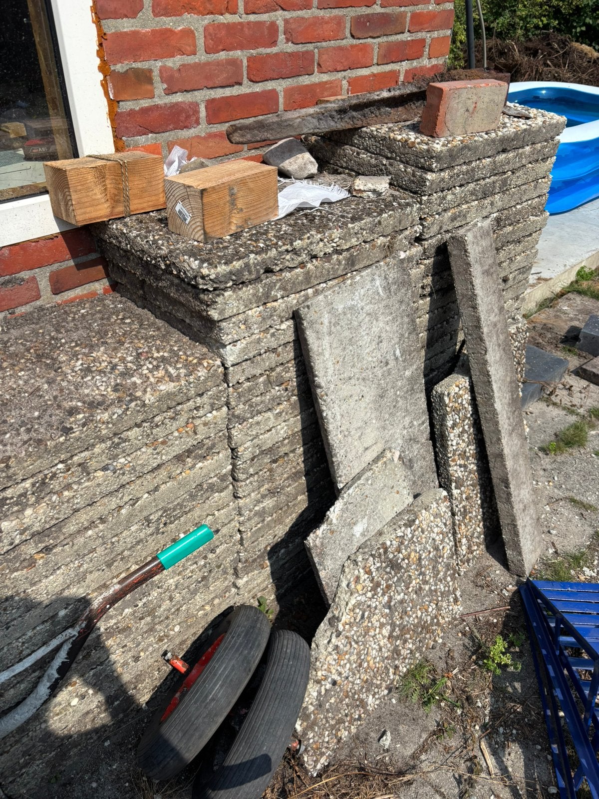 GRATIS grindtegels, Tuin en Terras, Ophalen, Gebruikt, Beton, Terrastegels