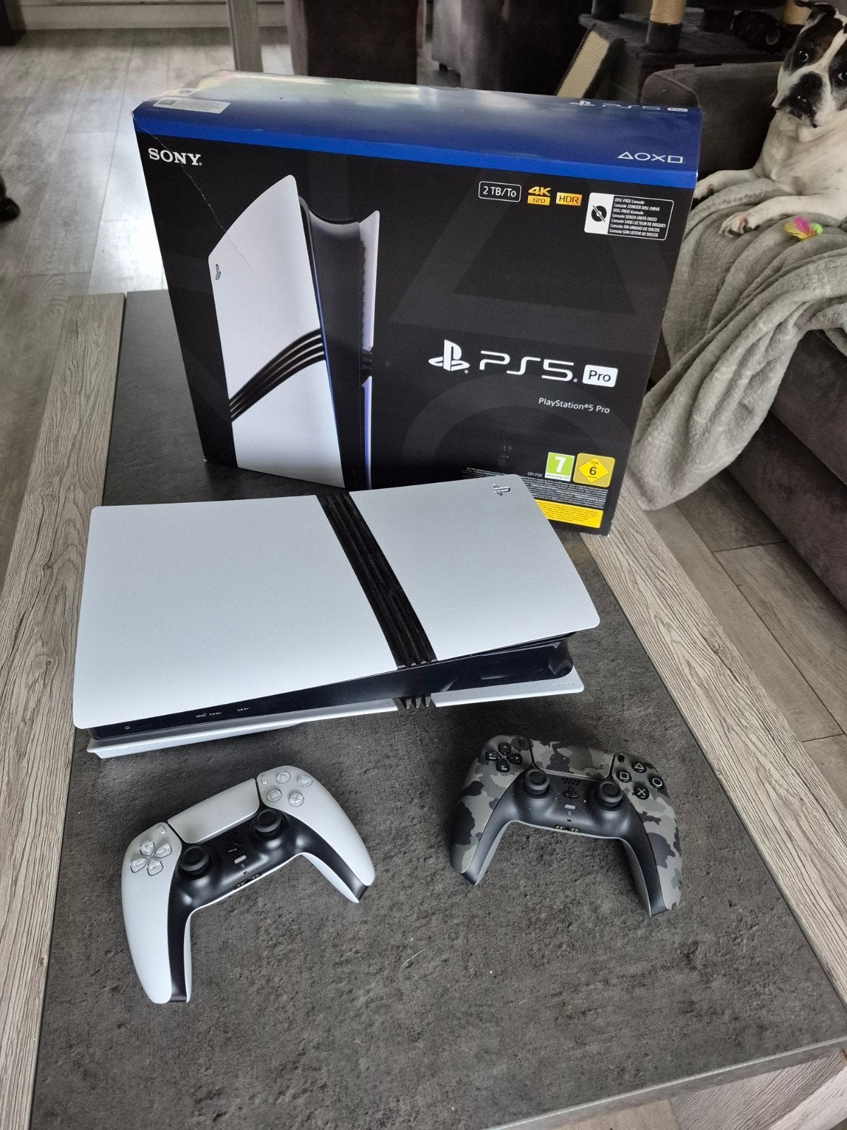 Platstation 5 Pro 2Tb + Disk drive + 2 controllers, Spelcomputers en Games, Ophalen, Zo goed als nieuw