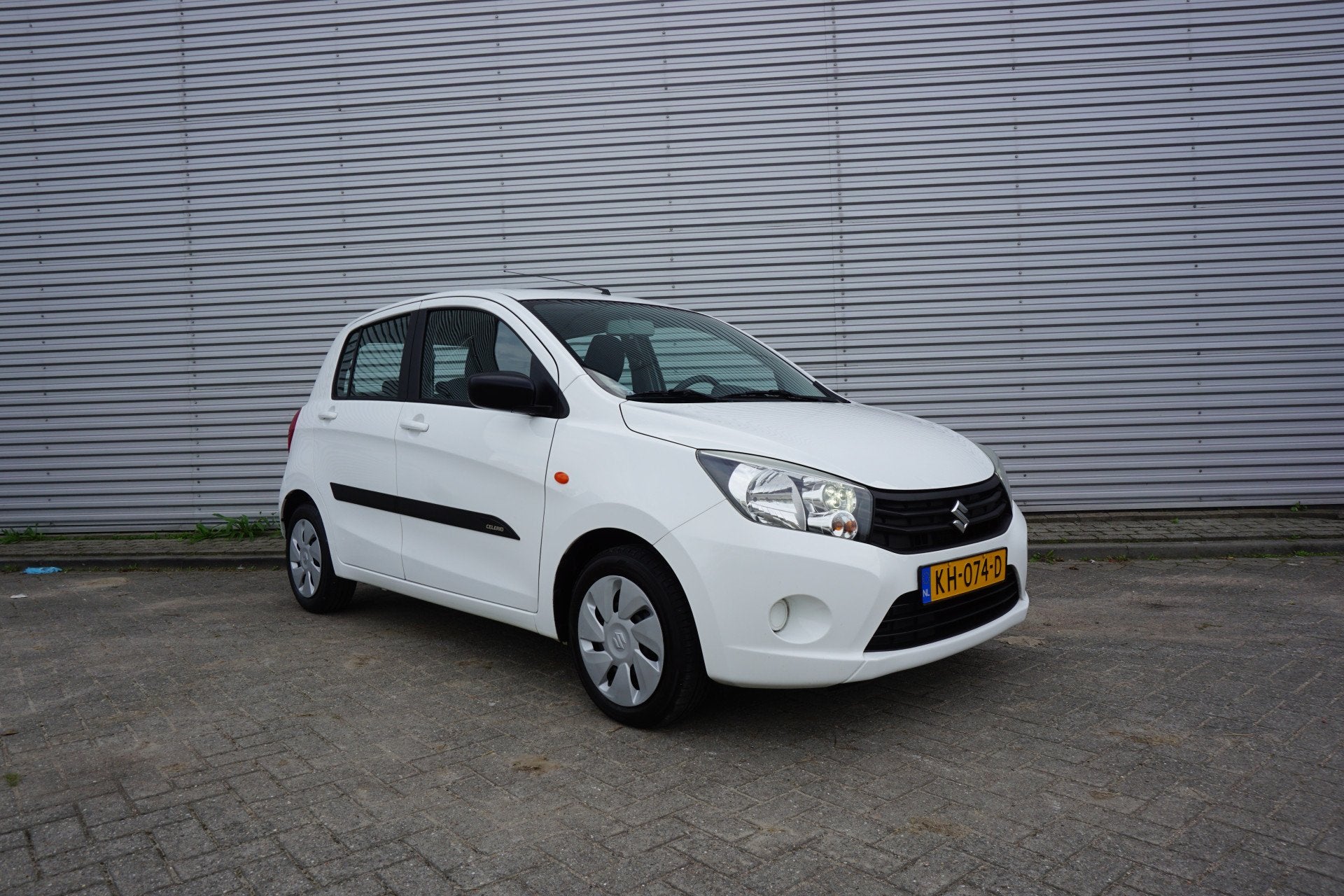Suzuki Celerio 1.0 Style Airco / Elektr. ramen / NAP / Nieuw, Auto's, Elektrische ramen, Gebruikt, Euro 6, 400 kg