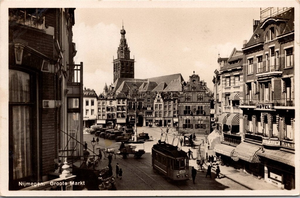 Nijmegen - 8 oude ansichtkaarten Grote Markt X, Verzamelen, Ansichtkaarten | Nederland, Verzenden, 1960 tot 1980, Gelopen, Gelderland