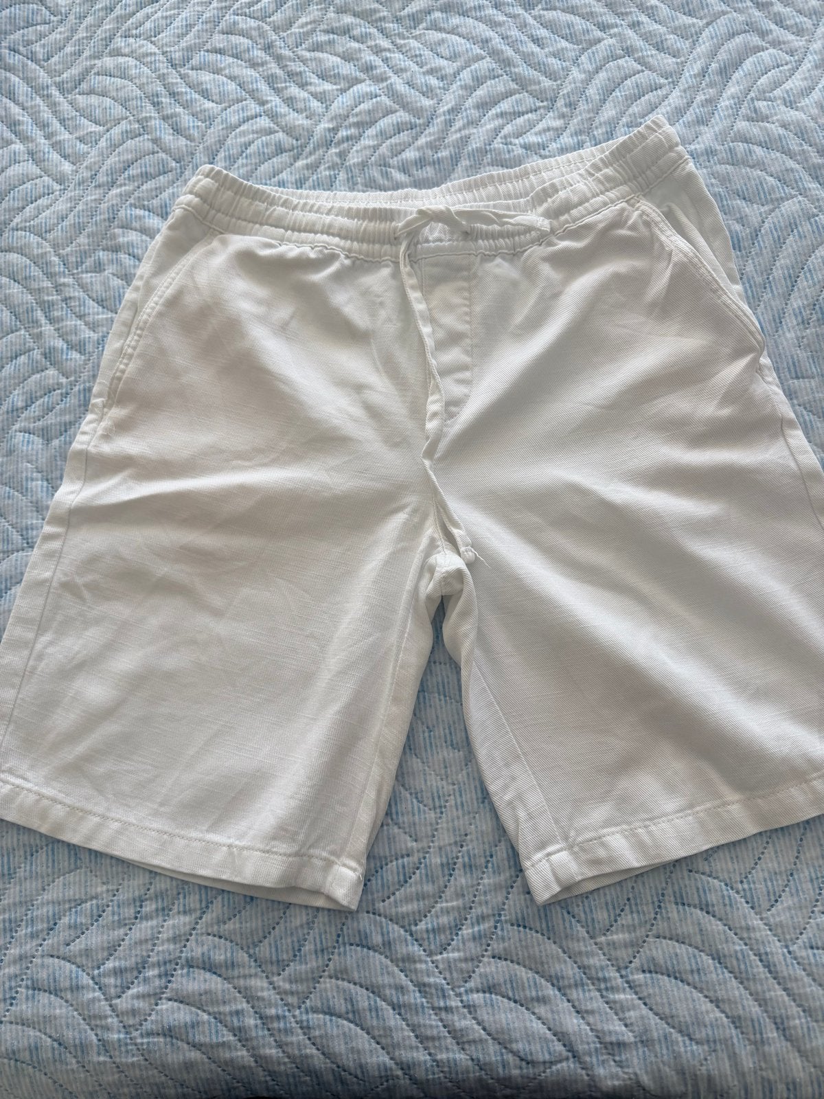 Zara witte shorts - Maat L, Ophalen of Verzenden, Zo goed als nieuw, Maat 52/54 (L), Wit