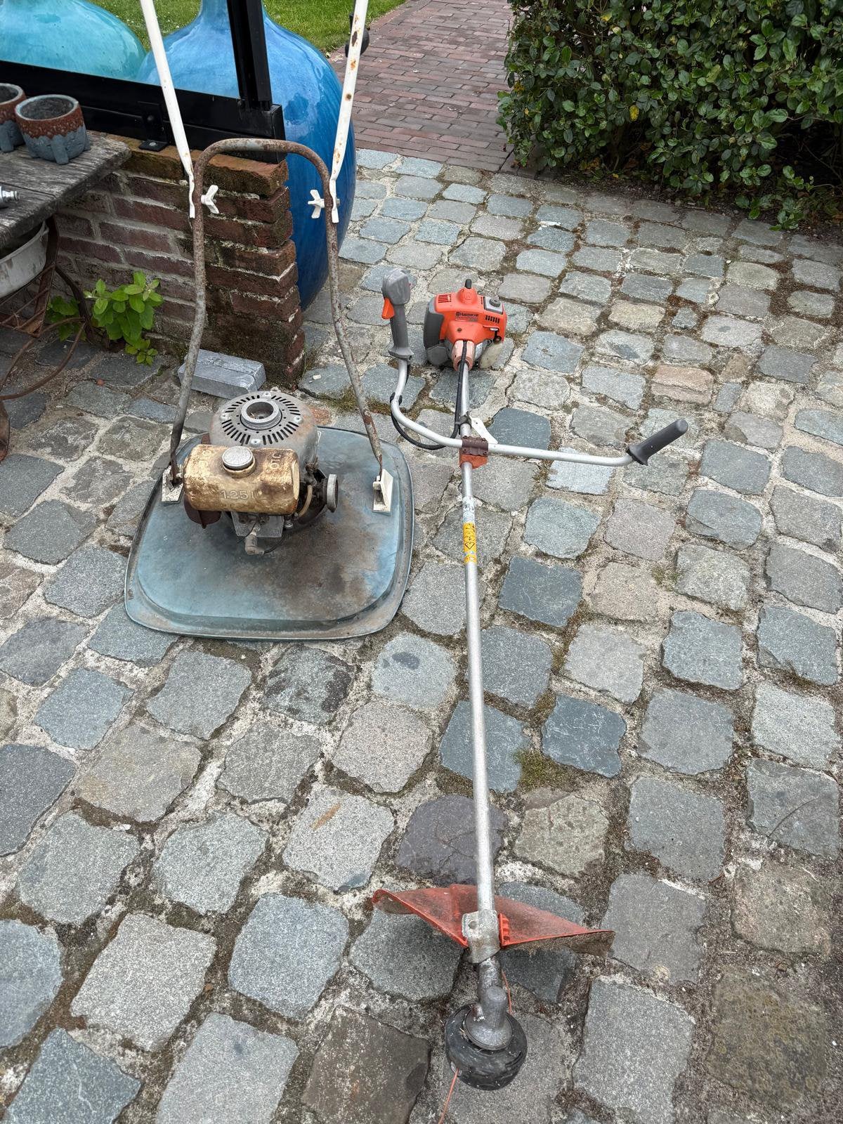 Zweefmaaier en bosmaaier, Ophalen, Gebruikt, Benzine