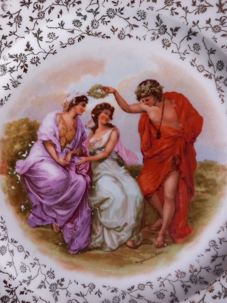 Sierbord H&C Heinrich Bavaria met allegorisch tafereel, Ophalen