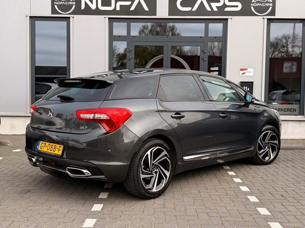 DS 5 1.6 THP Chic|Camera|Xenon|Pano, Gebruikt, 4 cilinders, Origineel Nederlands, 165 pk