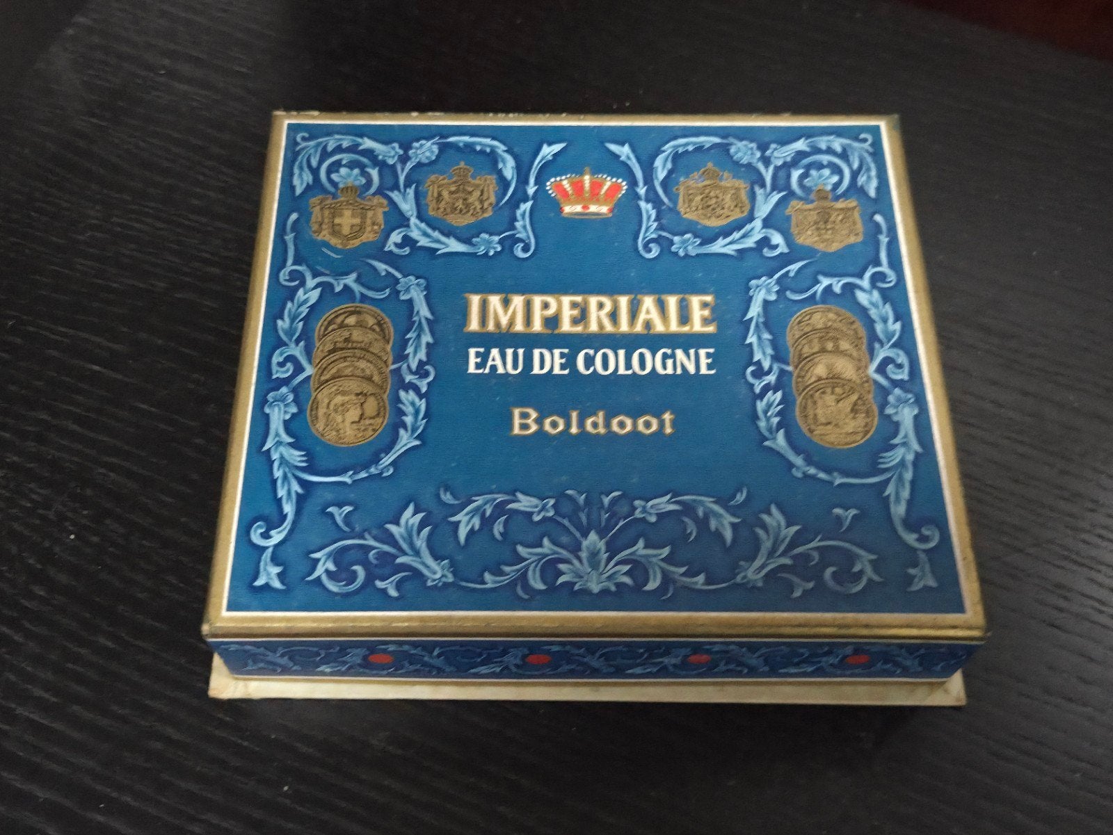 Vintage Imperiale Eau de Cologne & Savon de Luxe set