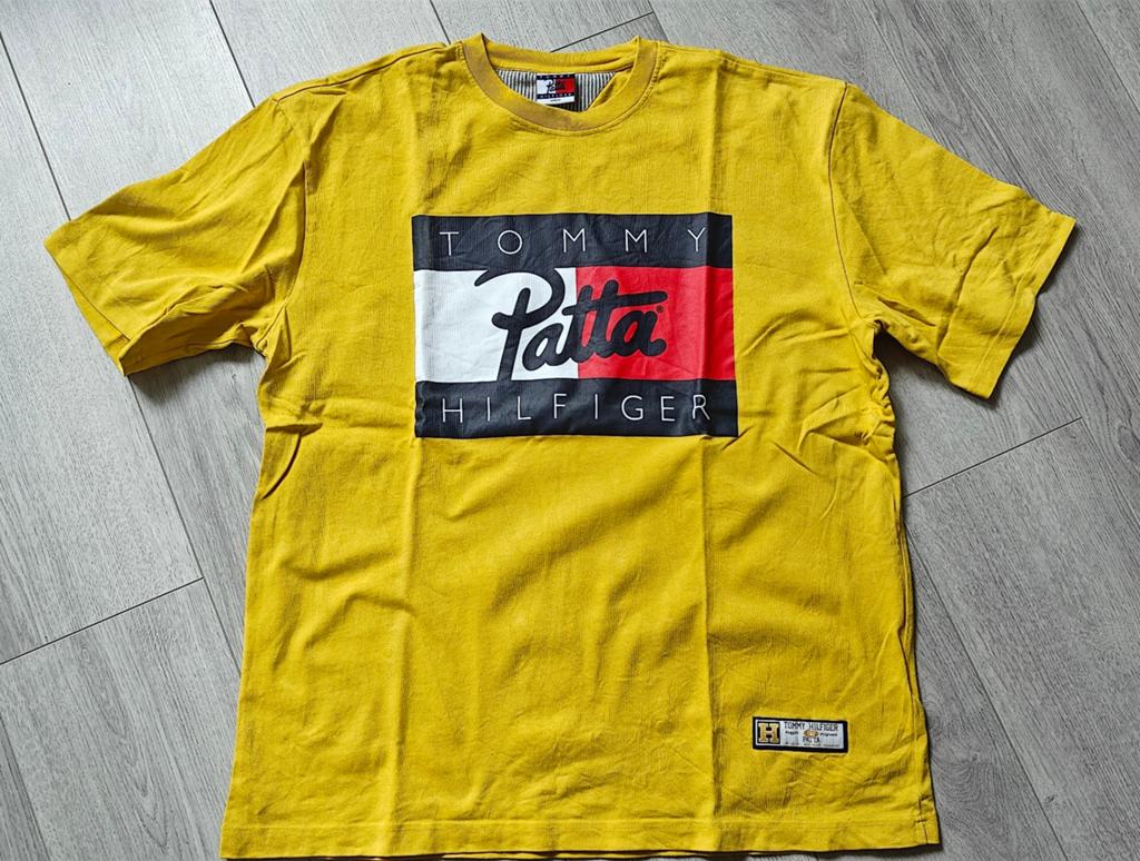 Patta x Hilfiger t-shirt, maat M, valt ruim, Geel, Overige maten, Ophalen of Verzenden, Patta