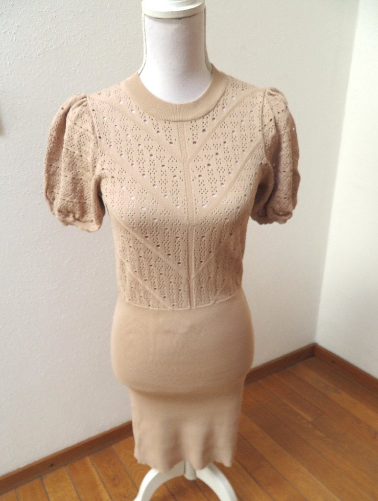 G62 NIKKIE nieuwe skinny jurk hummus beige 38, Maat 38/40 (M), Beige, Nieuw, Ophalen of Verzenden