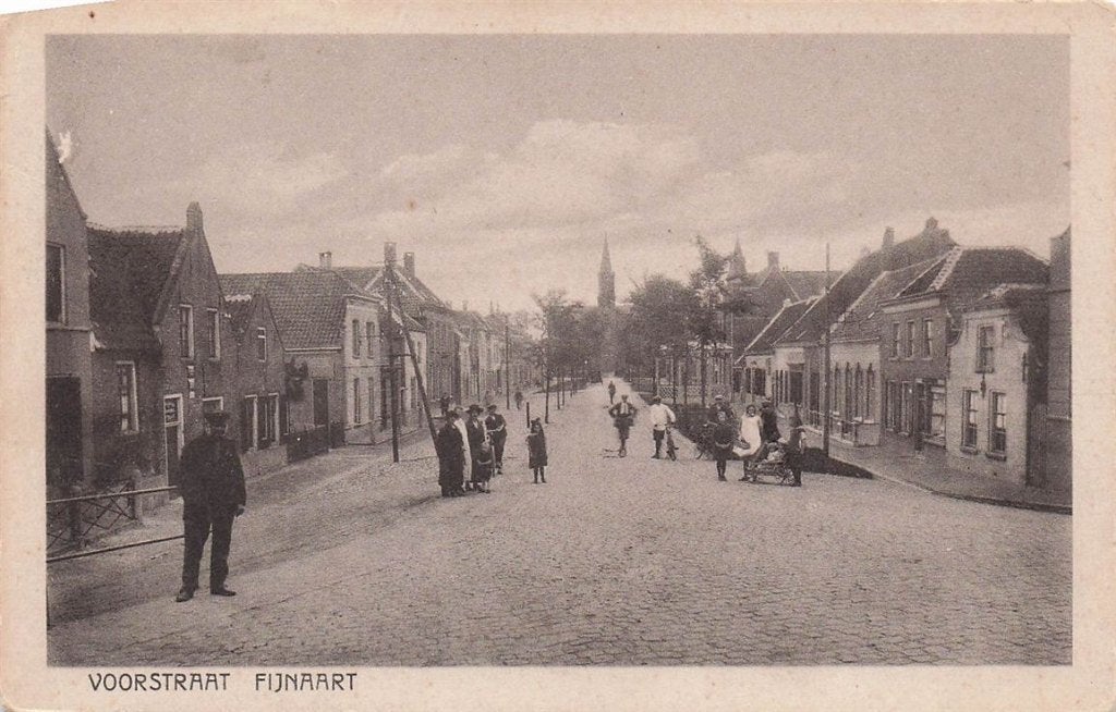 703-158-049 Voorstraat Fijnaart, Verzenden, Voor 1920, Noord-Brabant