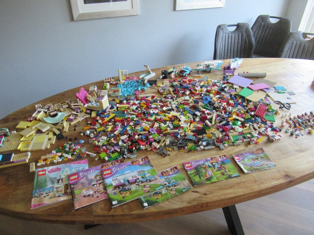 Veel Lego Friends Disney Princess 41068 41125 41311 41687, Ophalen of Verzenden, Zo goed als nieuw, Lego, Friends