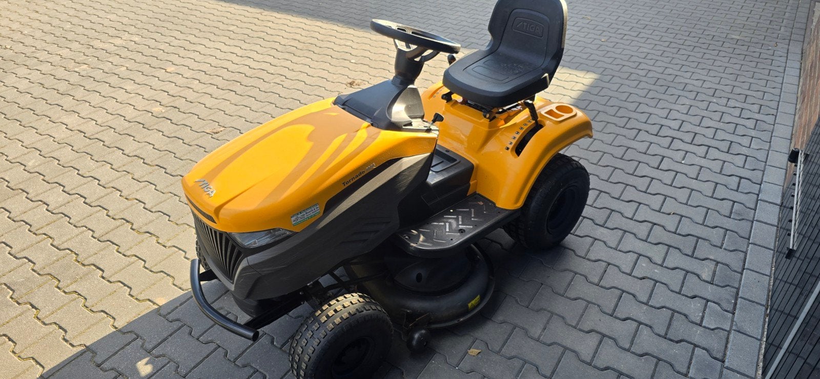 stiga tornado 2098, Ophalen, Gebruikt, Stiga, Elektrische starter