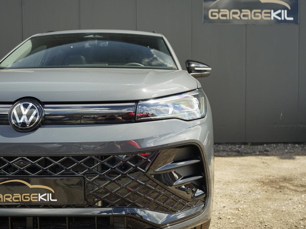 Volkswagen Tiguan 1.5 eHybrid R-Line Edition Nieuw! / Panora, Euro 6, 150 min, SUV of Terreinwagen, Te koop