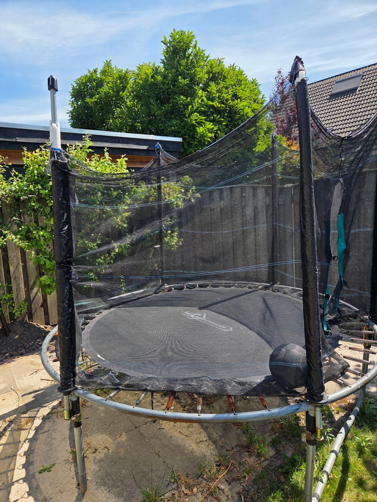 Gratis: Trampoline met veiligheidsnet, Kinderen en Baby's, Speelgoed | Buiten | Trampolines, Ophalen, Gebruikt