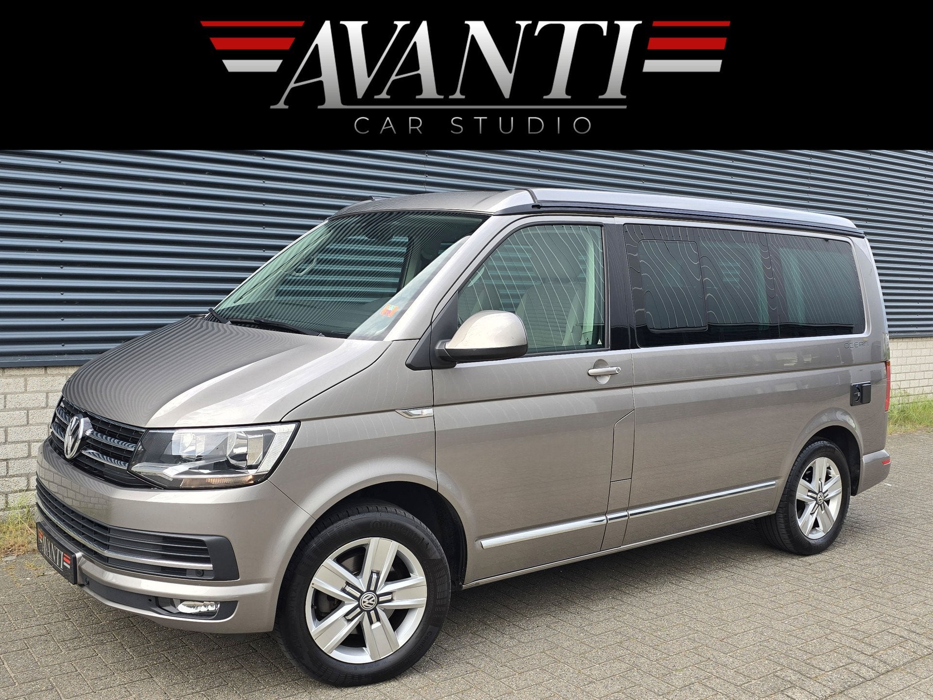 Volkswagen CALIFORNIA OCEAN CAMPERBUS 150 PK AUTOMAAT ELEKTR, Caravans en Kamperen, Automaat, Buscamper of Camperbus, Bedrijf