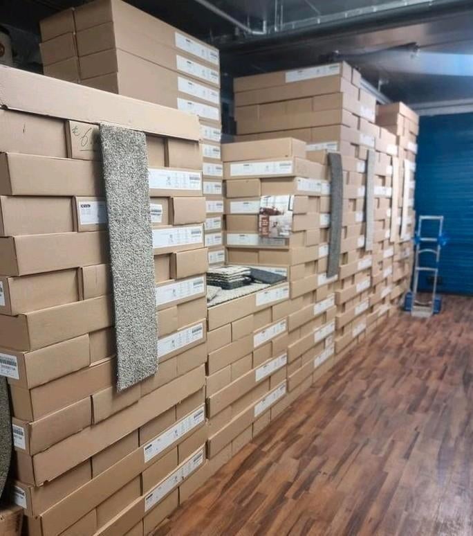 TAPIJTTEGELS JUNI I MAAND MAGAZIJN RESTANT PARTIJEN VERKOOP, Ophalen, Nieuw, 75 m² of meer, Tapijttegels