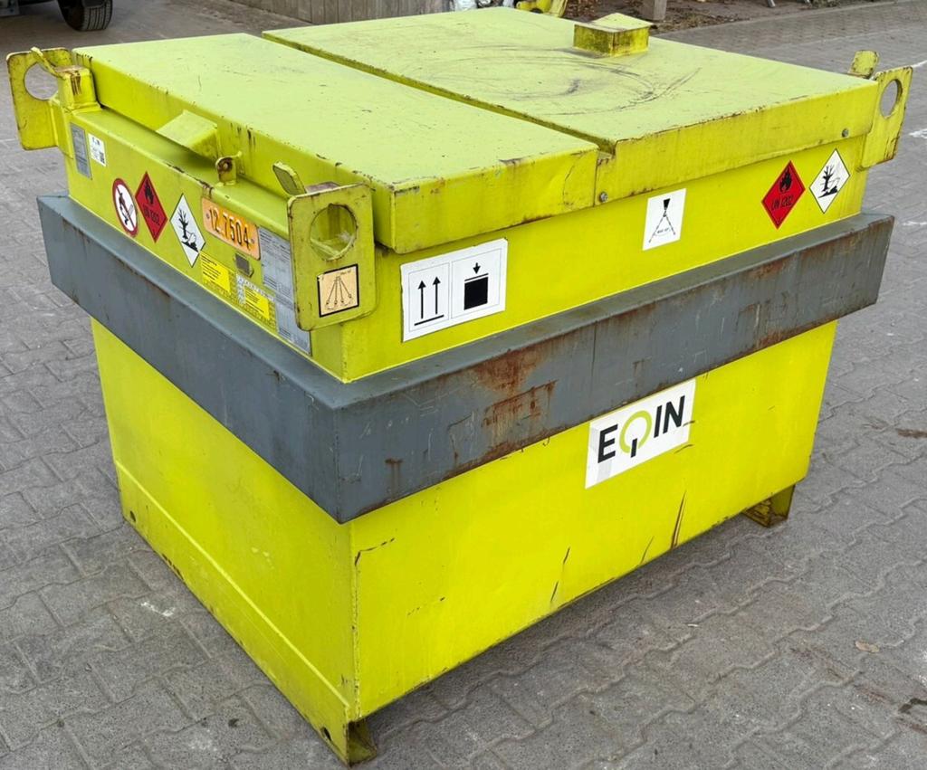 Mobiele dieseltank 750L met handpomp en filter, Zakelijke goederen, Machines en Bouw | Keten en Containers, Ophalen of Verzenden