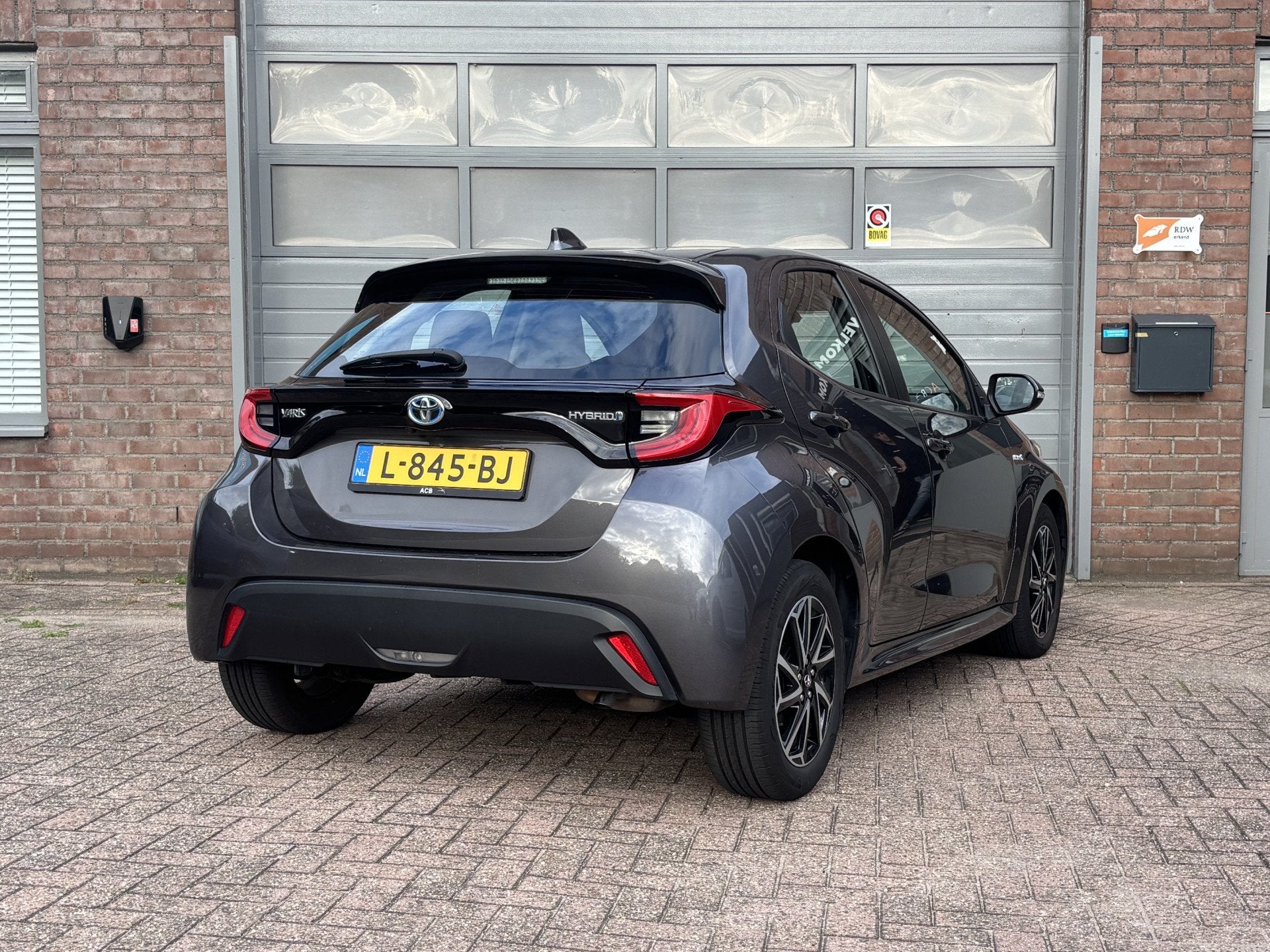 Toyota Yaris 1.5 Hybrid Dynamic Achteruitrijcamera / Cruise, Euro 6, 450 kg, 49 €/maand, Bedrijf