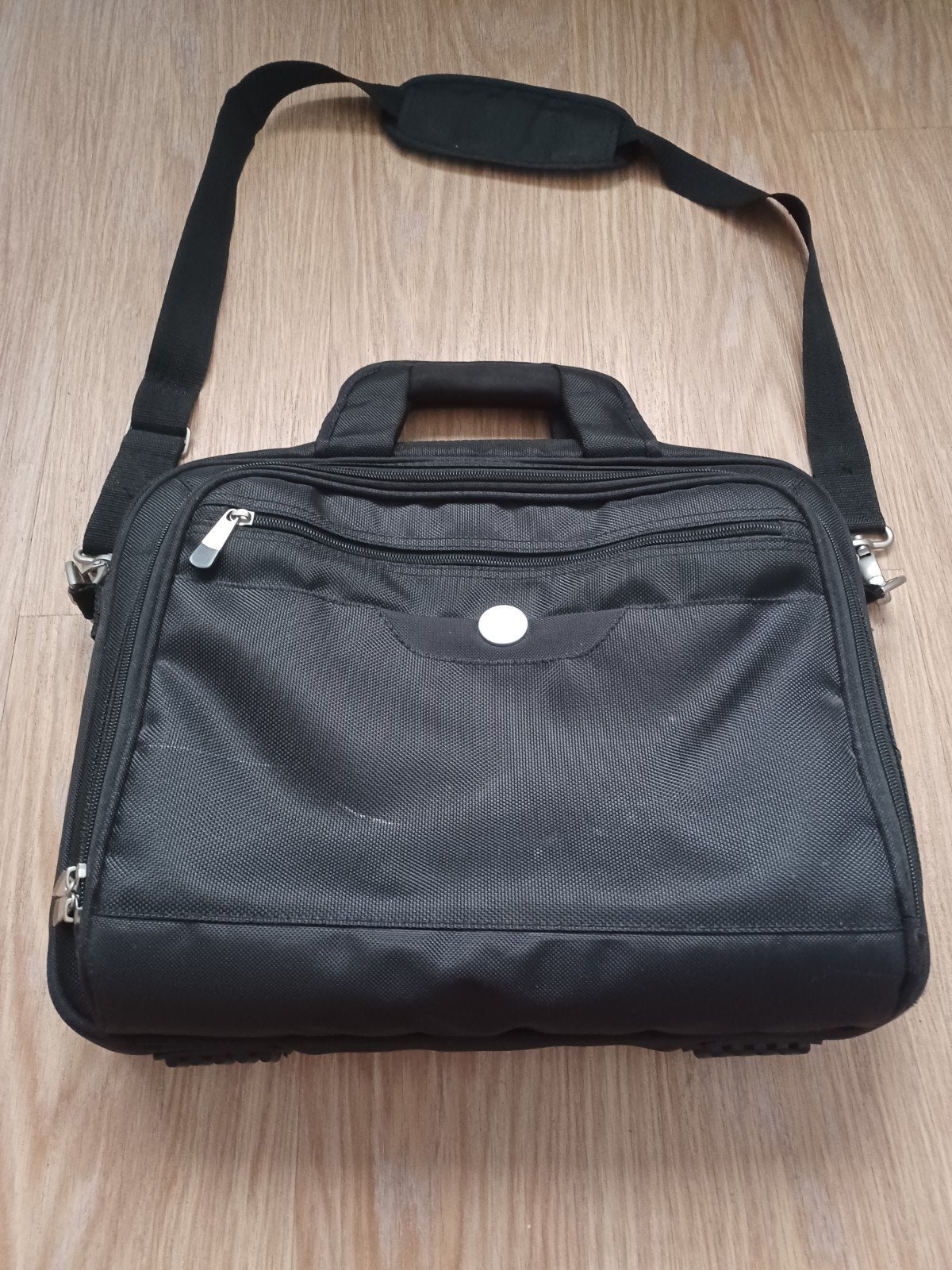 Laptop tas Dell - stevig - geschikt voor laptops t/m 17 inch, Ophalen of Verzenden, Zo goed als nieuw