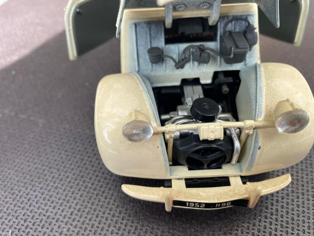 Modelauto op schaal 1:18, Ophalen of Verzenden, Gebruikt, Auto, Overige merken