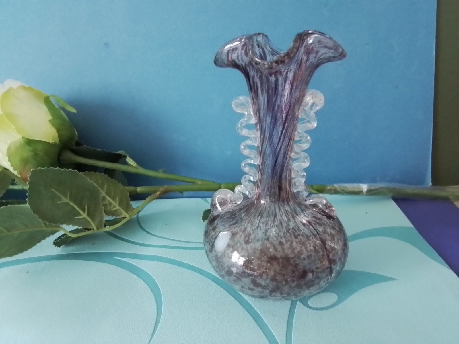 Victoriaans Spatterglas Vaasje, Art Nouveau Stijl,, Ophalen of Verzenden