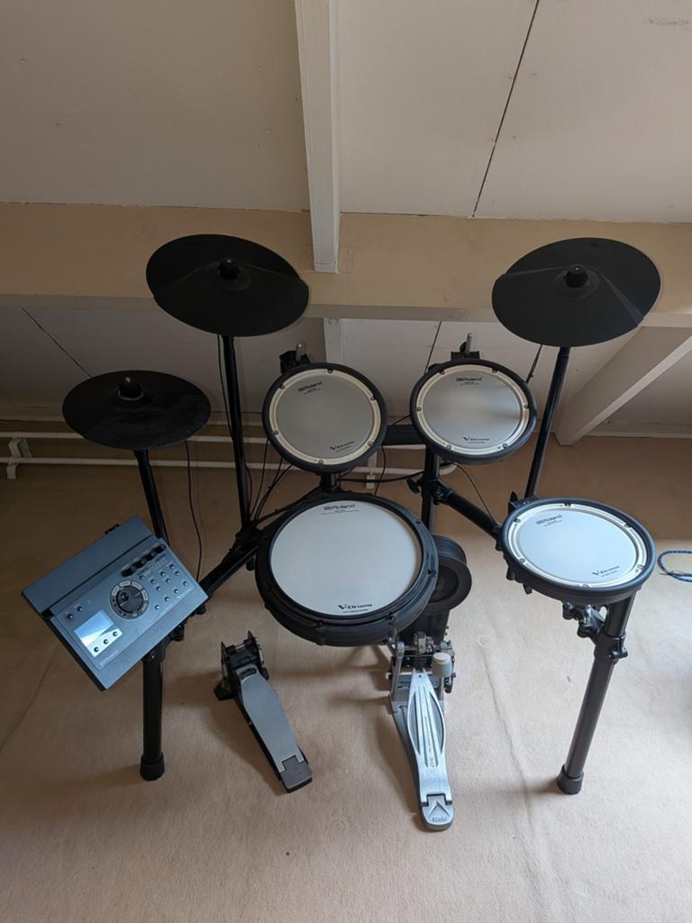 Roland TD-17KV V-Drums Elektronisch Drumstel, Muziek en Instrumenten, Drumstellen en Slagwerk, Ophalen, Zo goed als nieuw, Roland