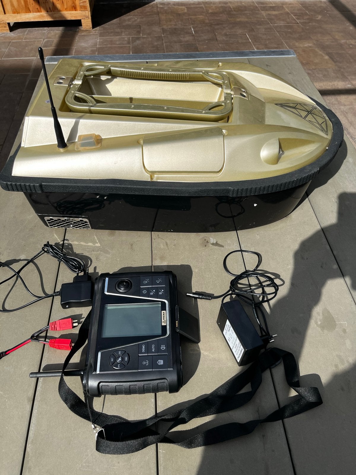 Prisma Voerboot met dieptemeter en GPS, Ophalen, Gebruikt, Overige typen