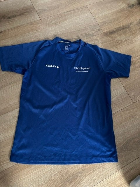 Blauw sport shirt MBO Rijnland sport en bewegen, Kleding | Heren, Ophalen of Verzenden, Zo goed als nieuw, MBO Rijnland, Algemeen