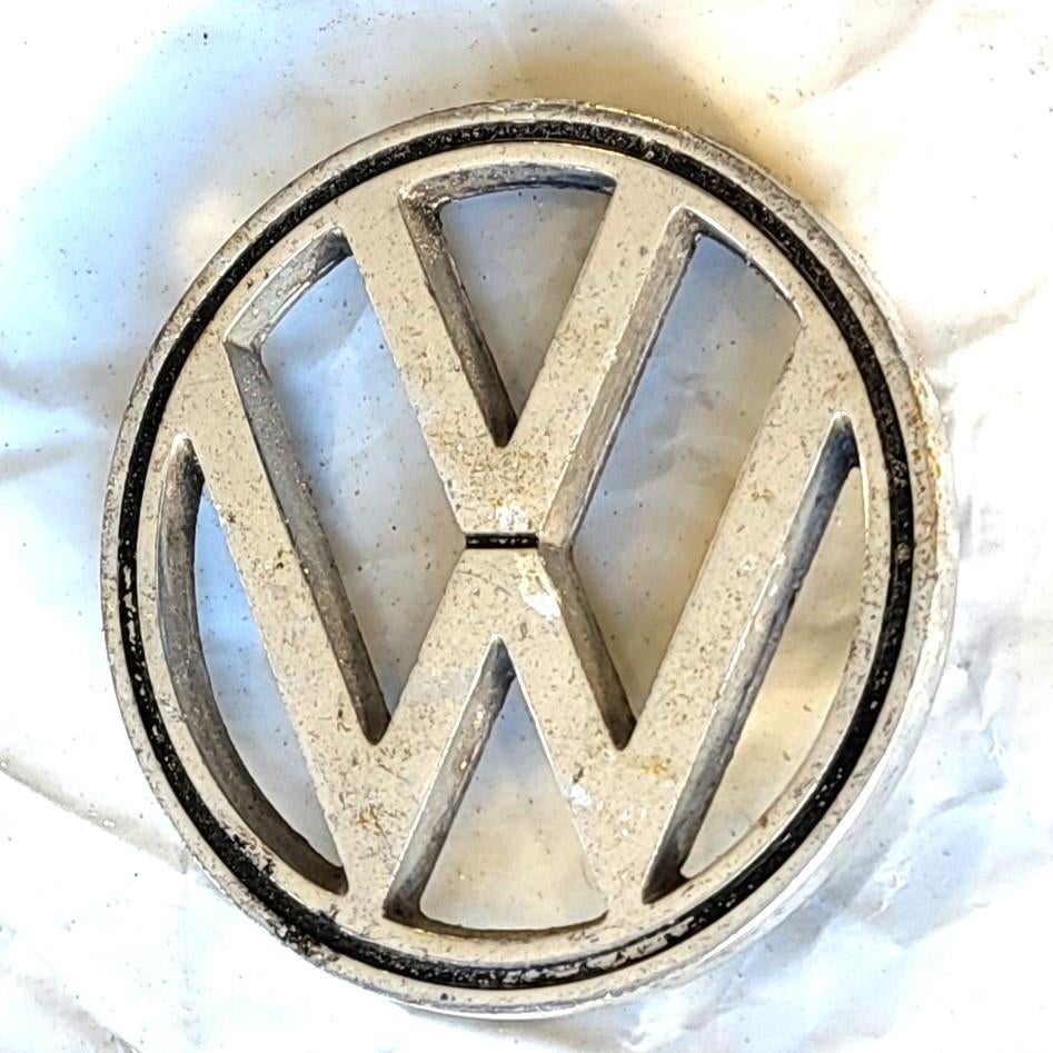 Vintage Volkswagen-embleem vw Kever 1960. En nog auto boeken, Ophalen of Verzenden, Gebruikt, Volkswagen