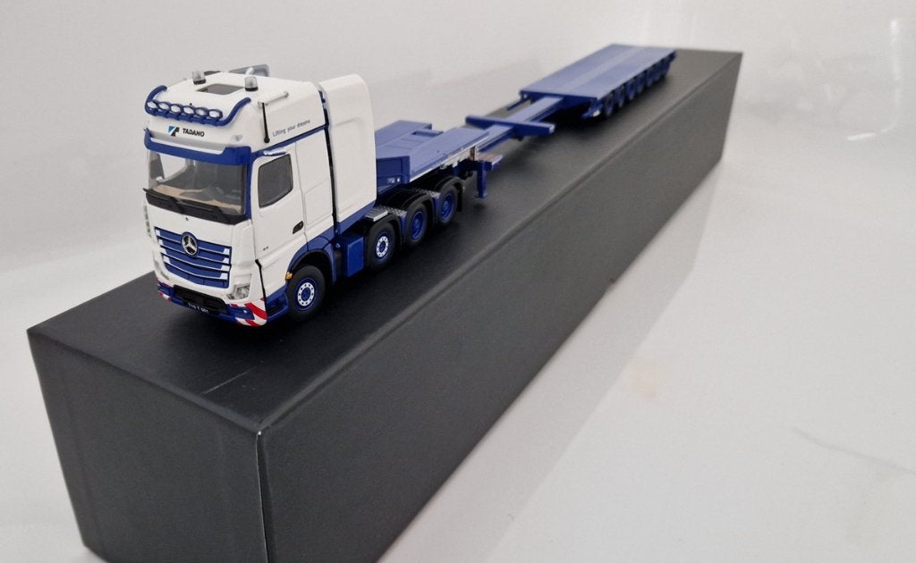 IMC Mercedes 8x4 met Semi-dieplader - Nieuw - 1:50, Ophalen of Verzenden, Nieuw, Bus of Vrachtwagen, Overige merken