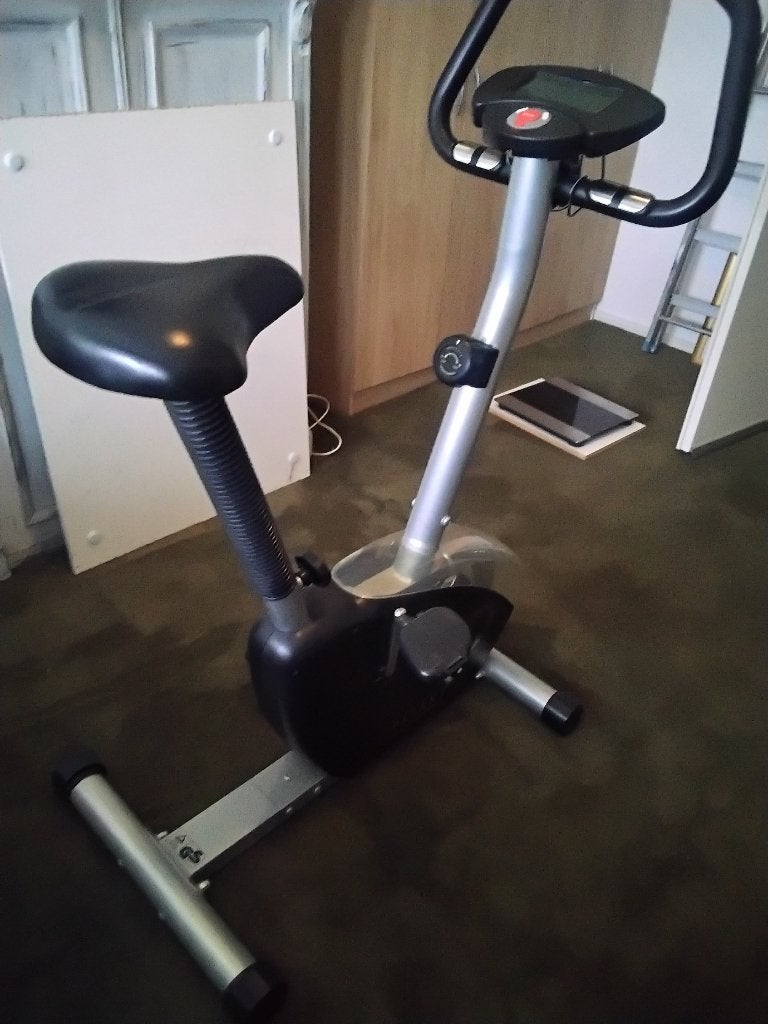 Mooie hometraine., Ophalen, Zo goed als nieuw, Hometrainer