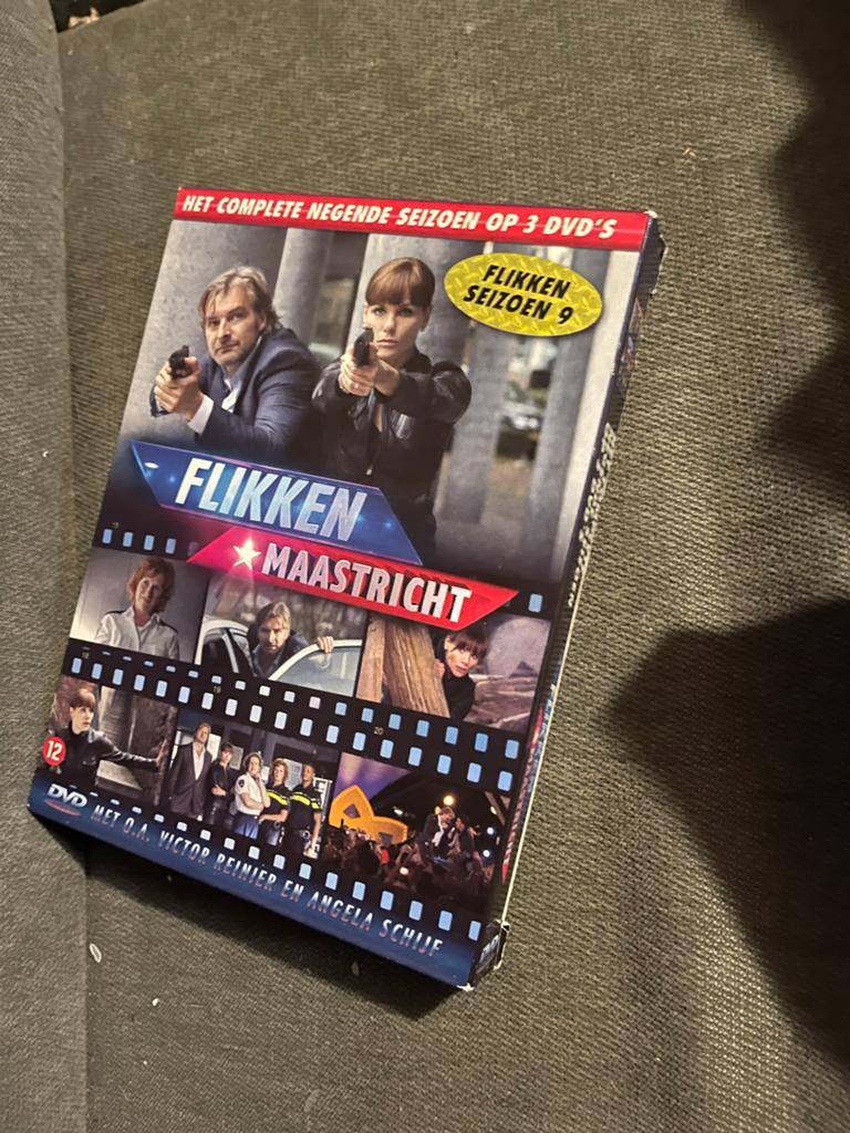 Flikken Maastricht Seizoen 9 DVD Boxset, Boxset, Ophalen of Verzenden, Zo goed als nieuw, Actie en Avontuur