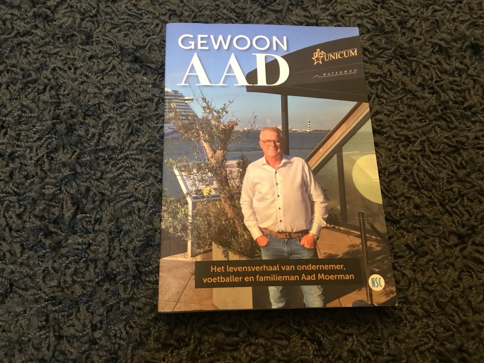 Gewoon Aad: Het levensverhaal van Aad Moerman, Boeken, Ophalen of Verzenden, Zo goed als nieuw, Overige