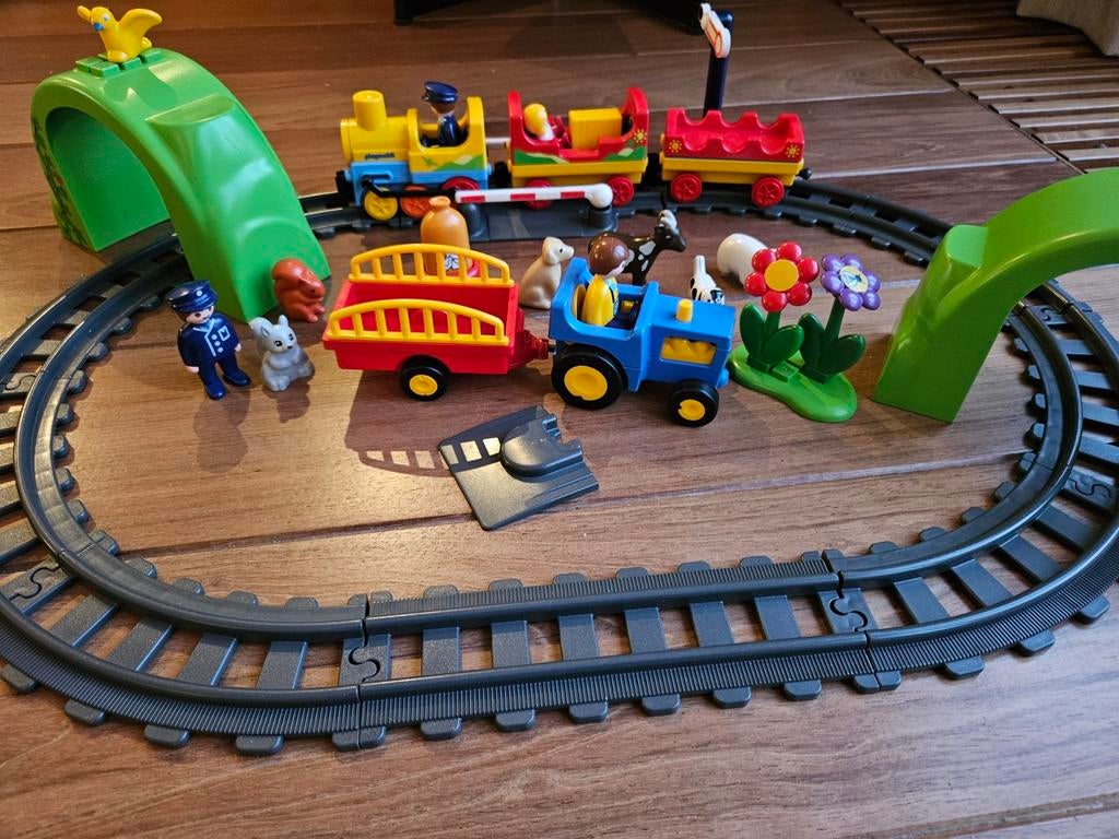 Playmobil trein met rails en figuren, Ophalen of Verzenden